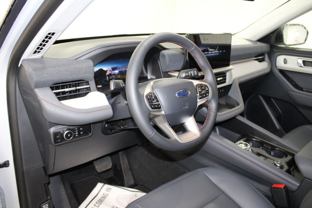 2026 Ford Explorer Active - Photo 22