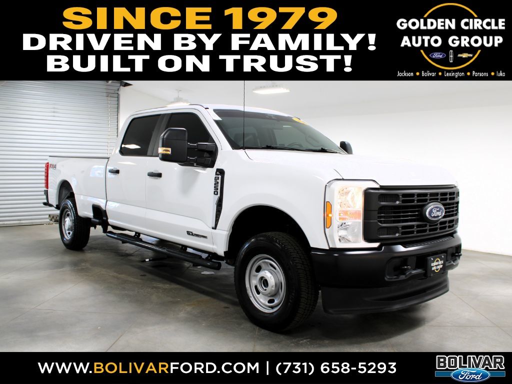 2025 Ford F-250 XL 4x4 Crew Cab 8' Box's photo