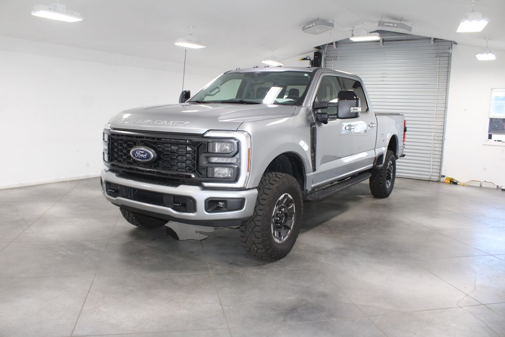 2024 Ford F-250 photo 3