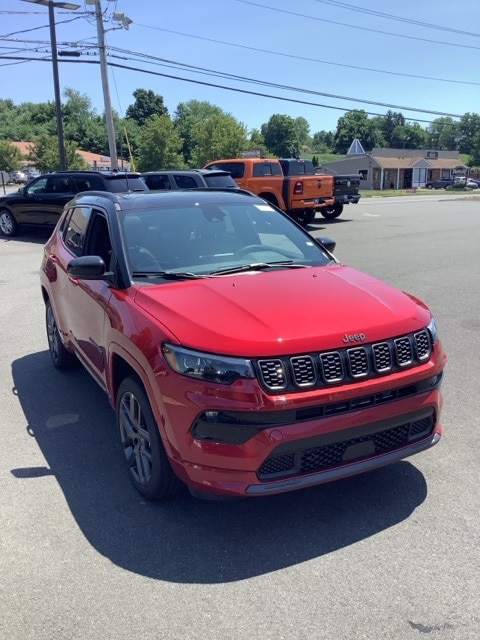 2024 Jeep Compass Limited 2