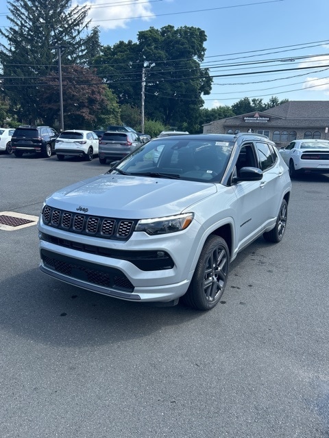 2024 Jeep Compass Limited 3