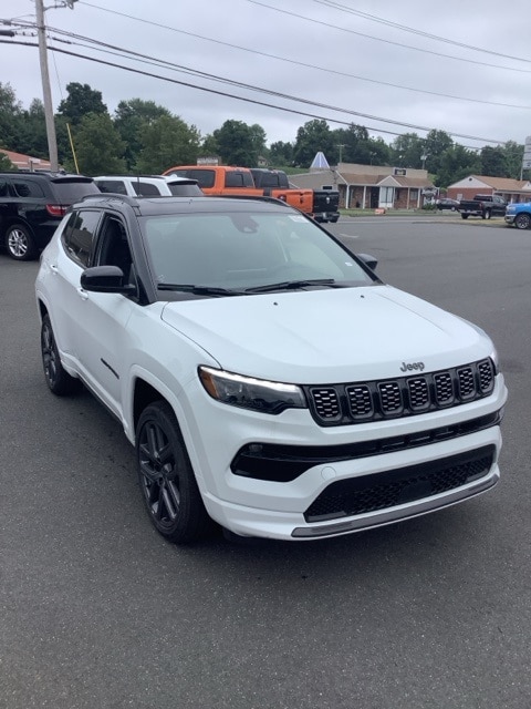 2024 Jeep Compass Limited 2