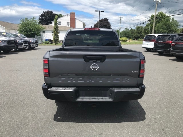 2022 Nissan Frontier S 4