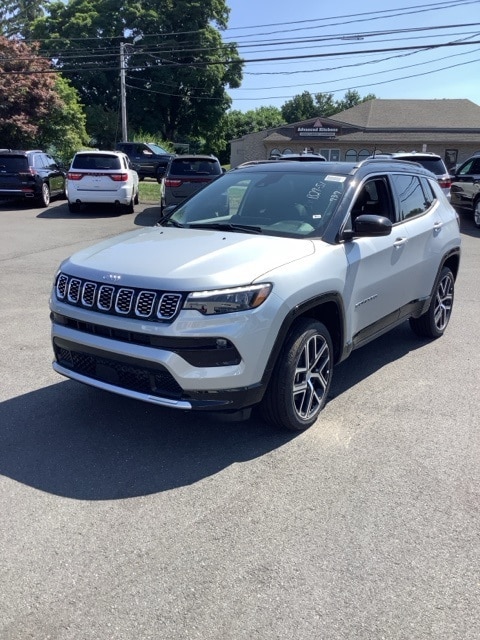 2024 Jeep Compass Limited 3