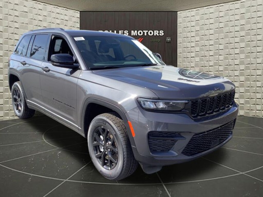 New 2025 Jeep Grand Cherokee Altitude Sport Utility
