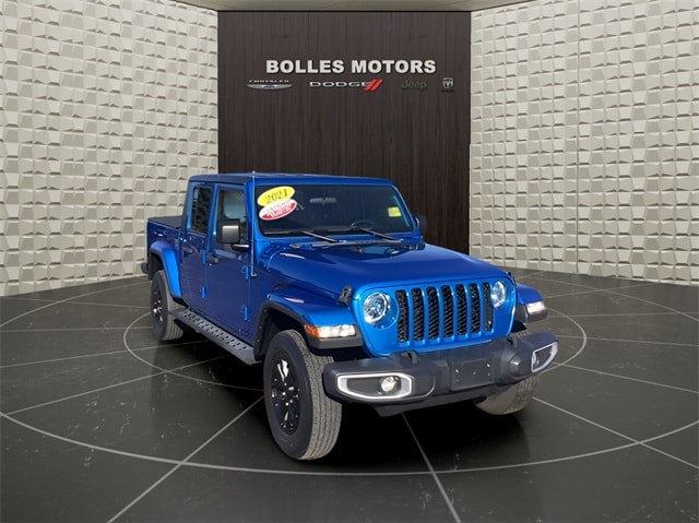 2021 Jeep Gladiator Sport S's photo