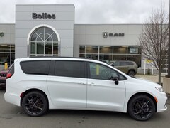 2026 Chrysler Pacifica SELECT AWD  Passenger Van