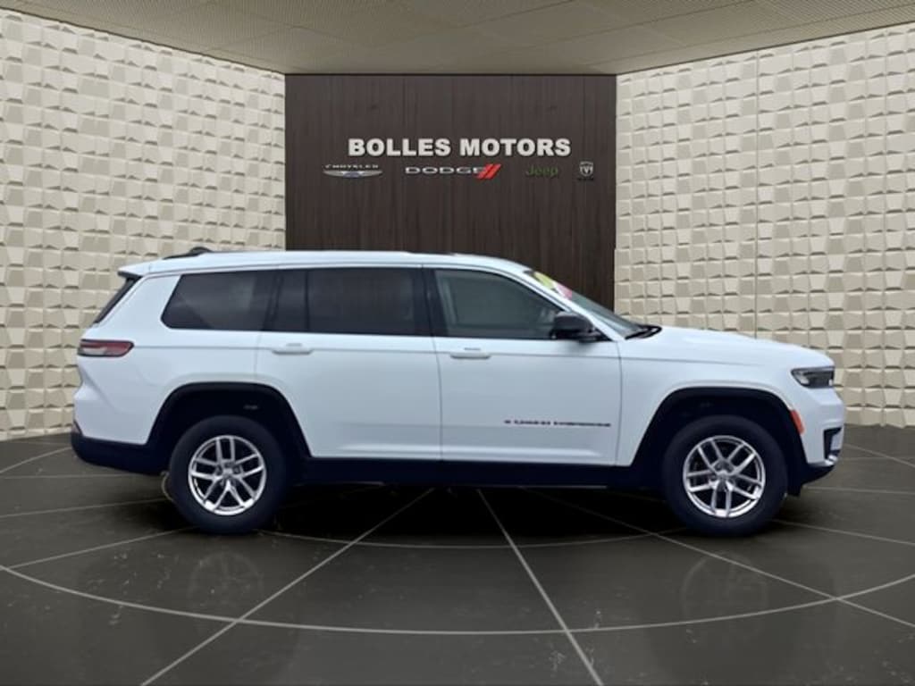 Certified 2022 Jeep Grand Cherokee L Laredo SUV