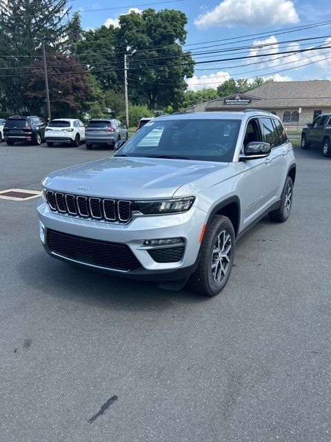 2024 Jeep Grand Cherokee LIMITED 4X4 3