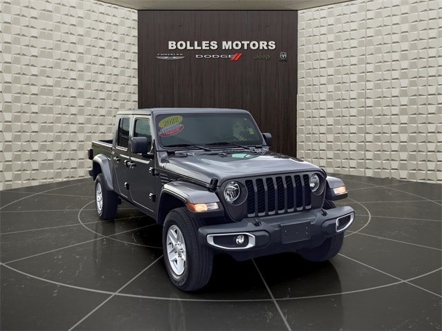 2022 Jeep Gladiator Sport S's photo