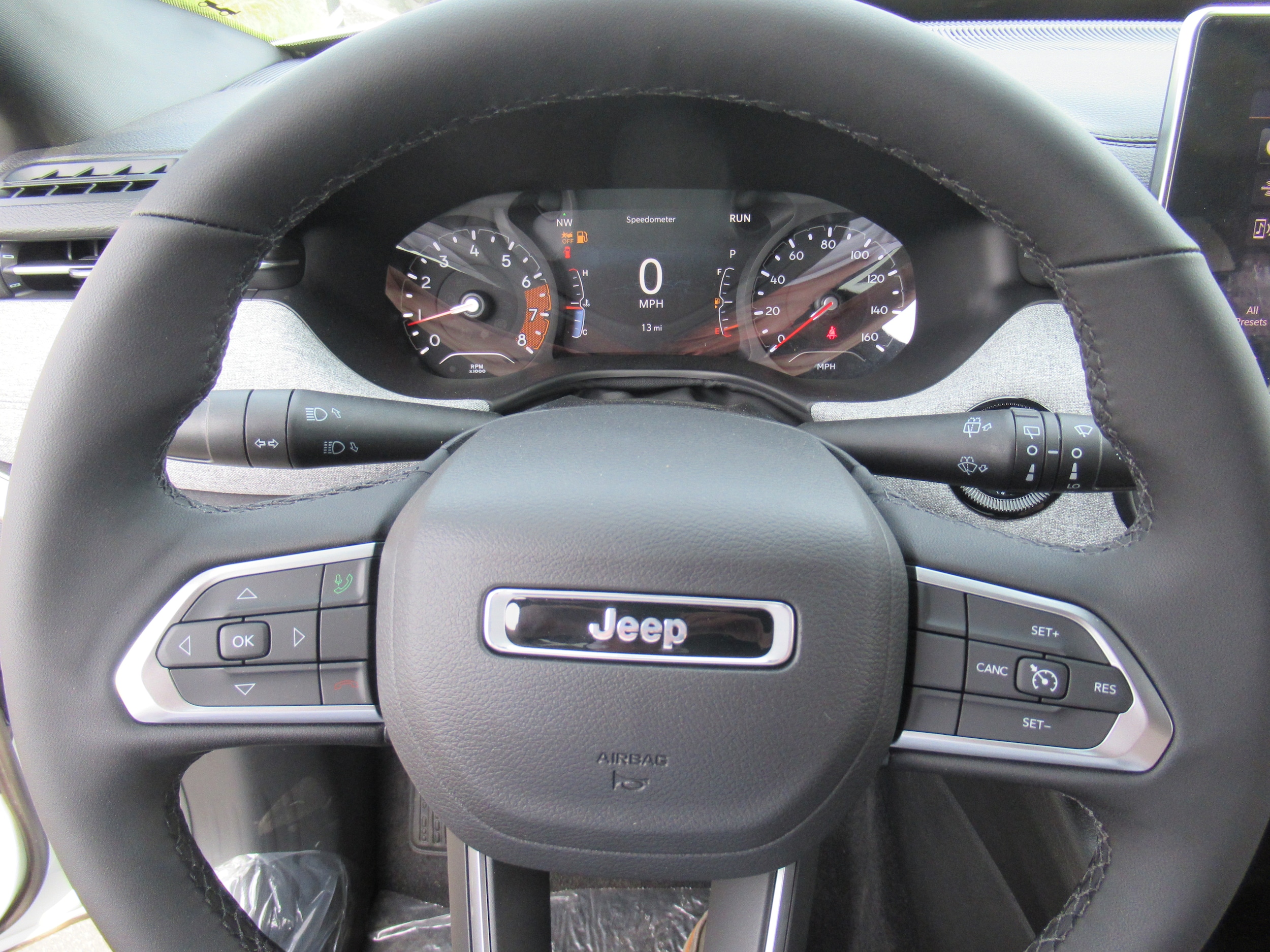 2024 Jeep Compass Latitude Lux 7