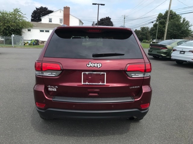 2021 Jeep Grand Cherokee Laredo E 4