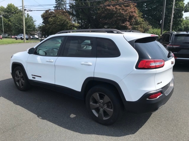 2017 Jeep Cherokee 75th Anniversary Edition 5