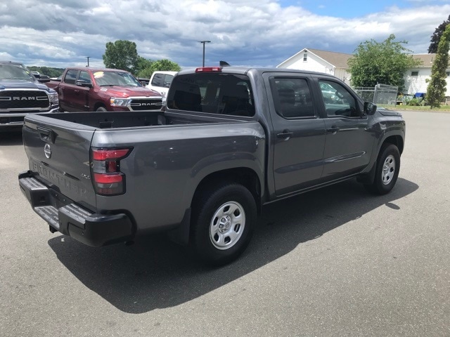 2022 Nissan Frontier S 3