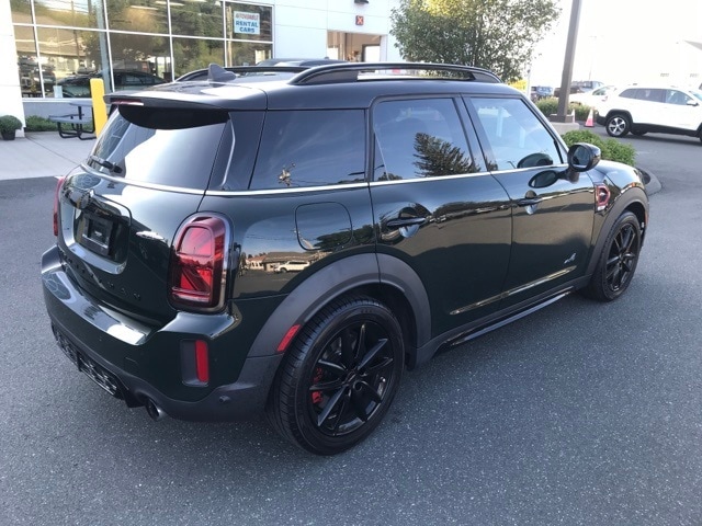 2022 MINI John Cooper Works Countryman Base 3