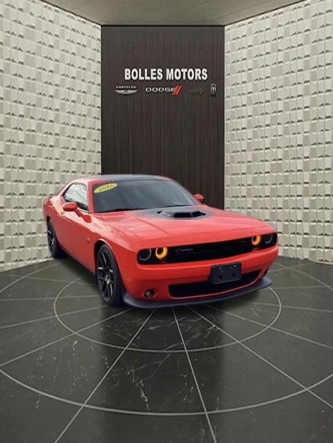2016 Dodge Challenger 392 Hemi Scat Pack Shaker's photo