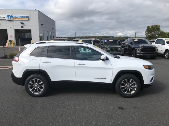 2021 Jeep Cherokee Latitude Lux 2