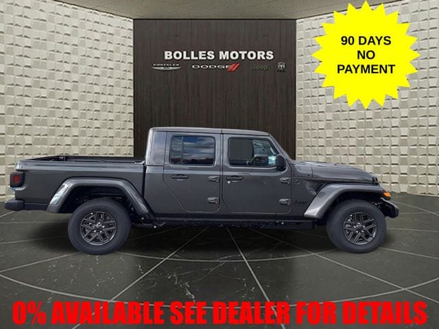 2026 Jeep Gladiator Sport S Auto's photo