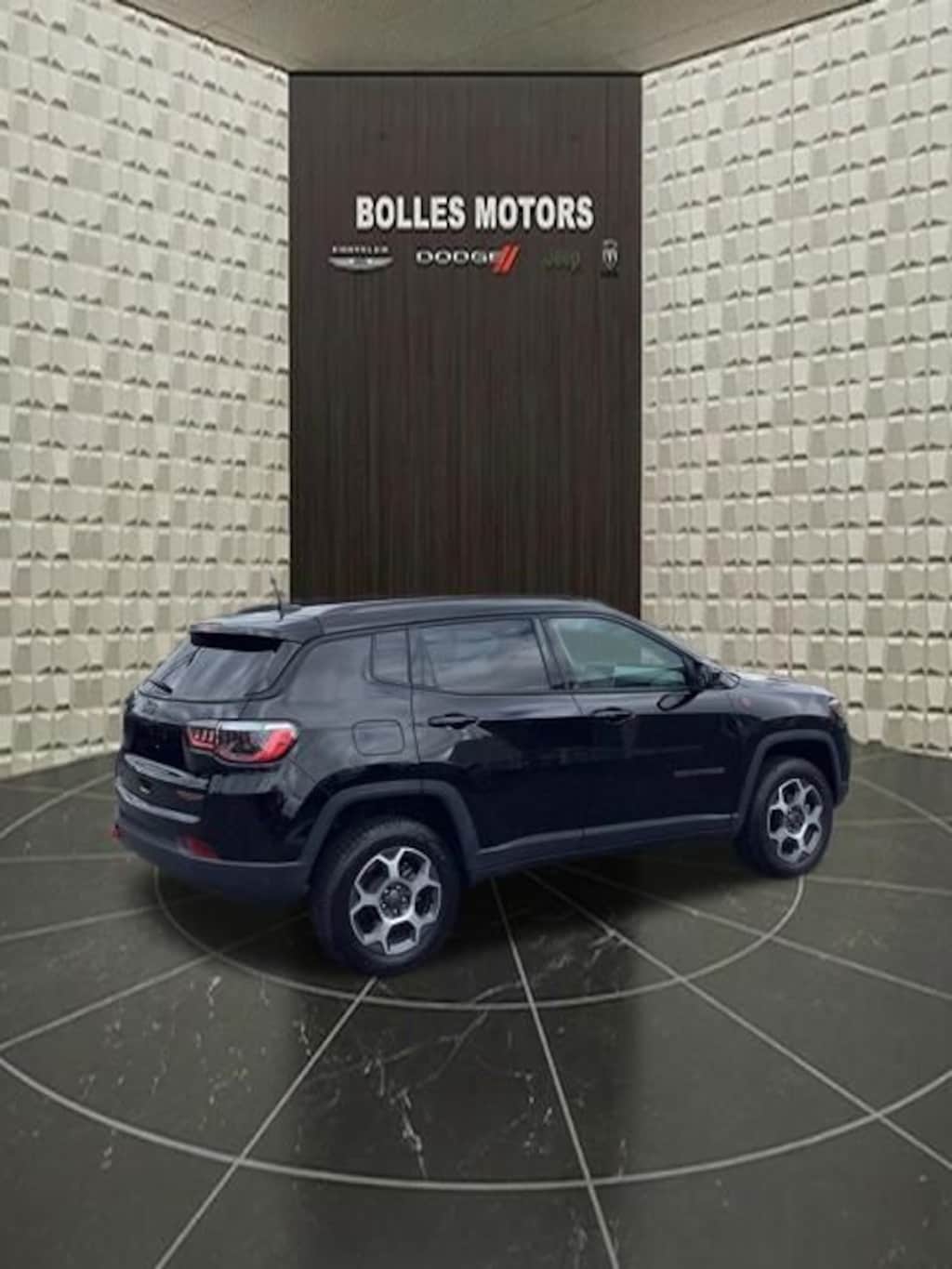 Used 2022 Jeep Compass Trailhawk SUV