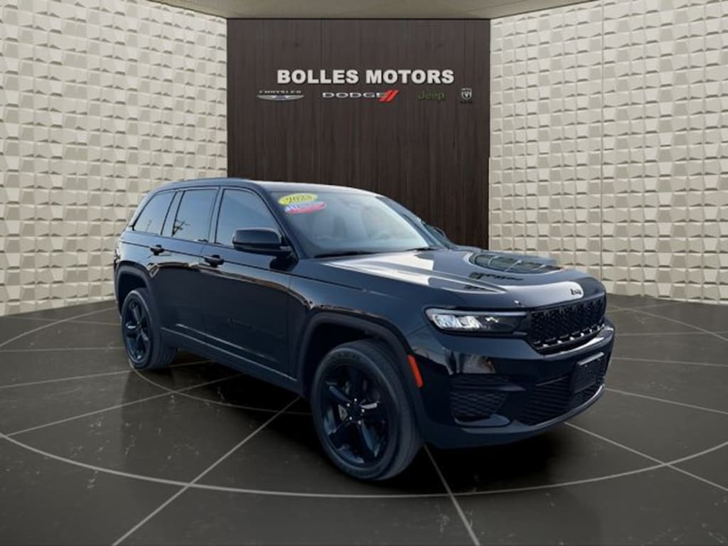 Certified 2023 Jeep Grand Cherokee Altitude SUV