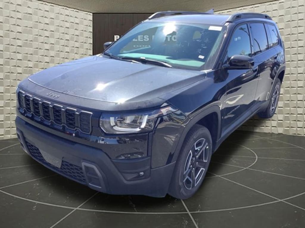 New 2026 Jeep Cherokee Laredo Sport Utility