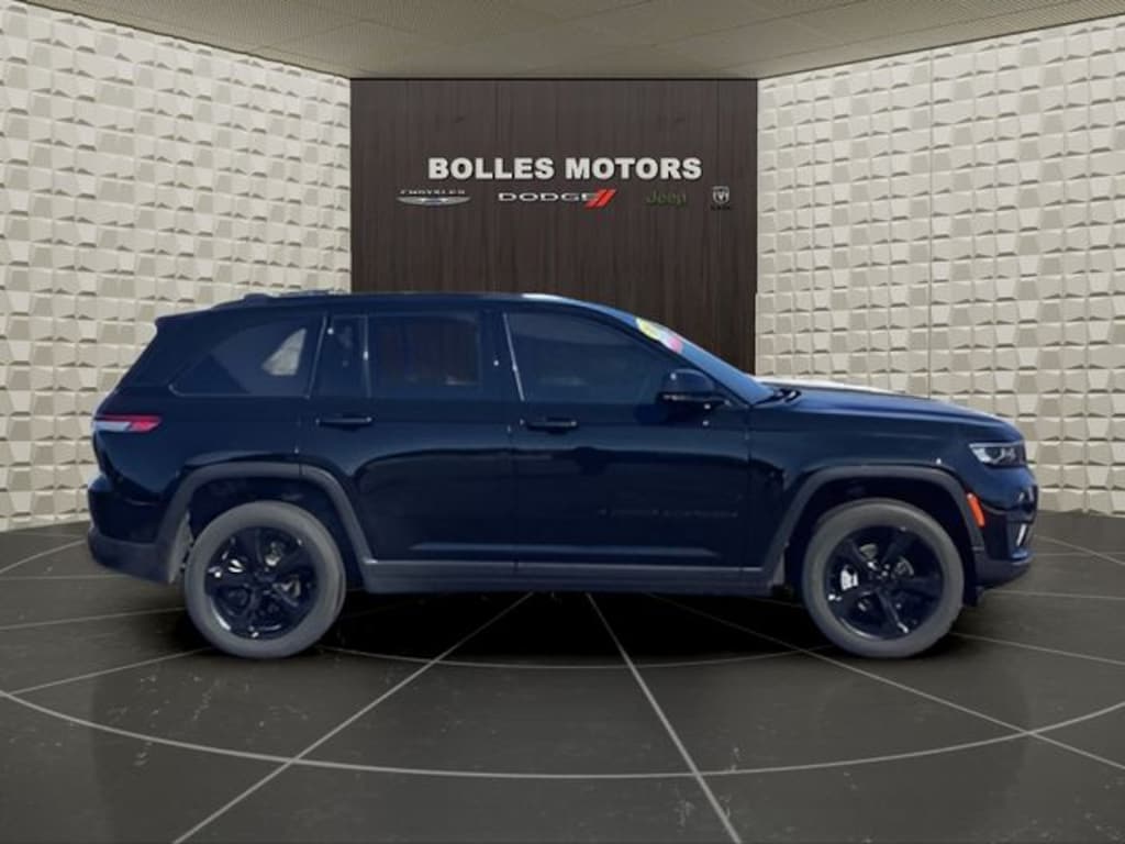 Certified 2023 Jeep Grand Cherokee Altitude SUV