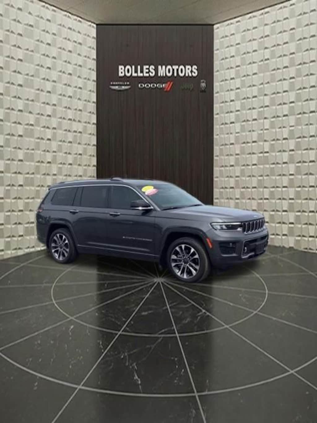 Used 2023 Jeep Grand Cherokee L Overland SUV
