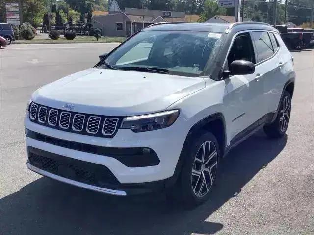 2024 Jeep Compass Limited 3