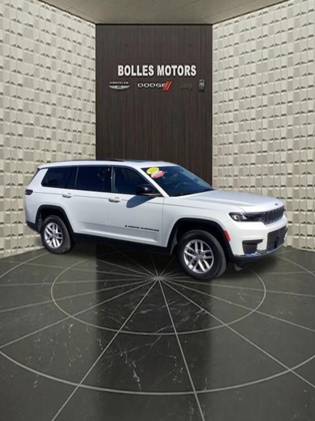 Used 2023 Jeep Grand Cherokee L Laredo SUV
