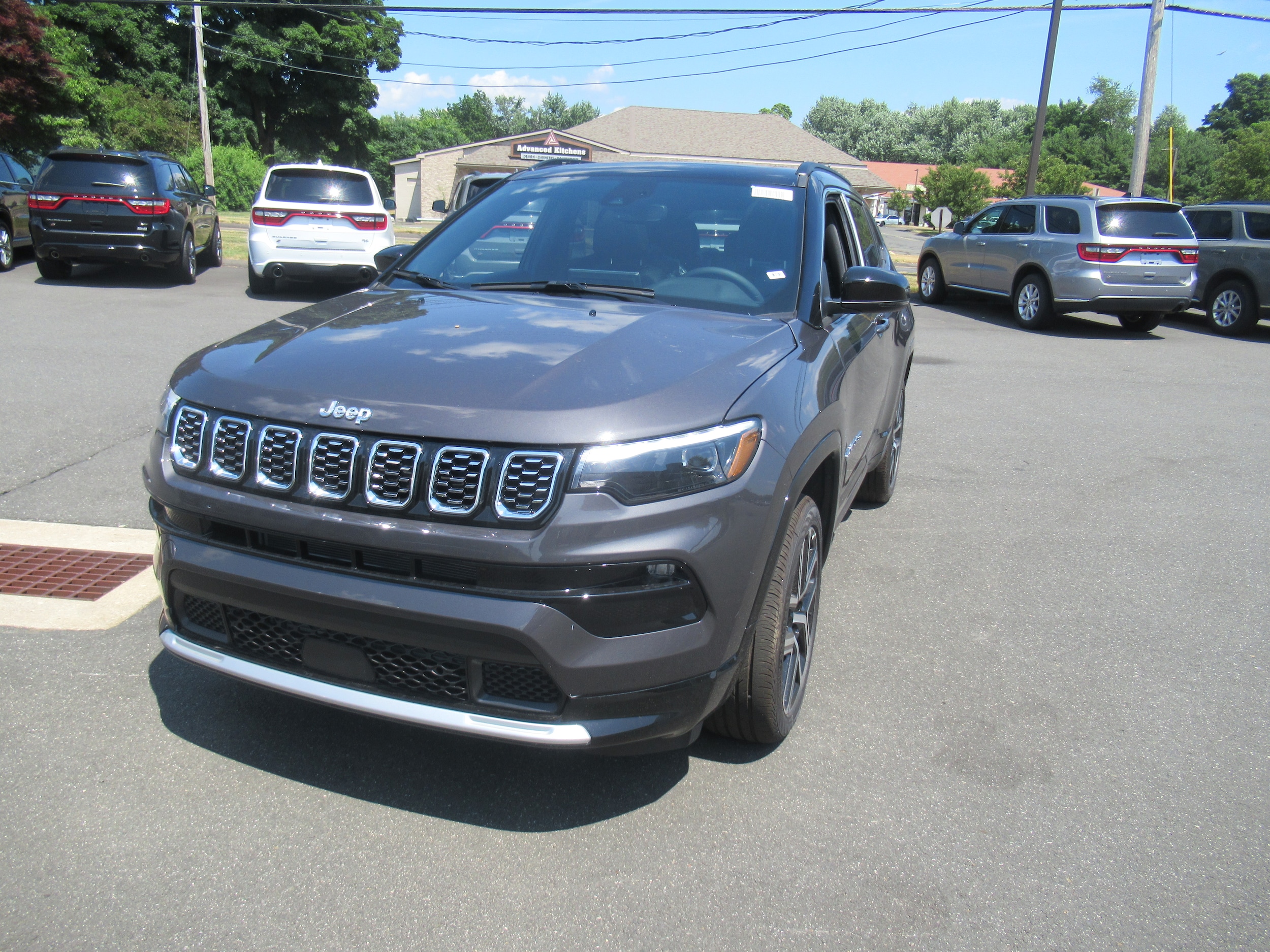 2024 Jeep Compass Limited 3