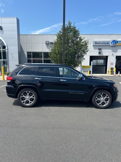 Certified 2020 Jeep Grand Cherokee Overland with VIN 1C4RJFCG5LC276645 for sale in Ellington, CT