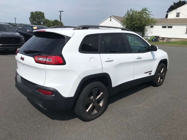 2017 Jeep Cherokee 75th Anniversary Edition 3