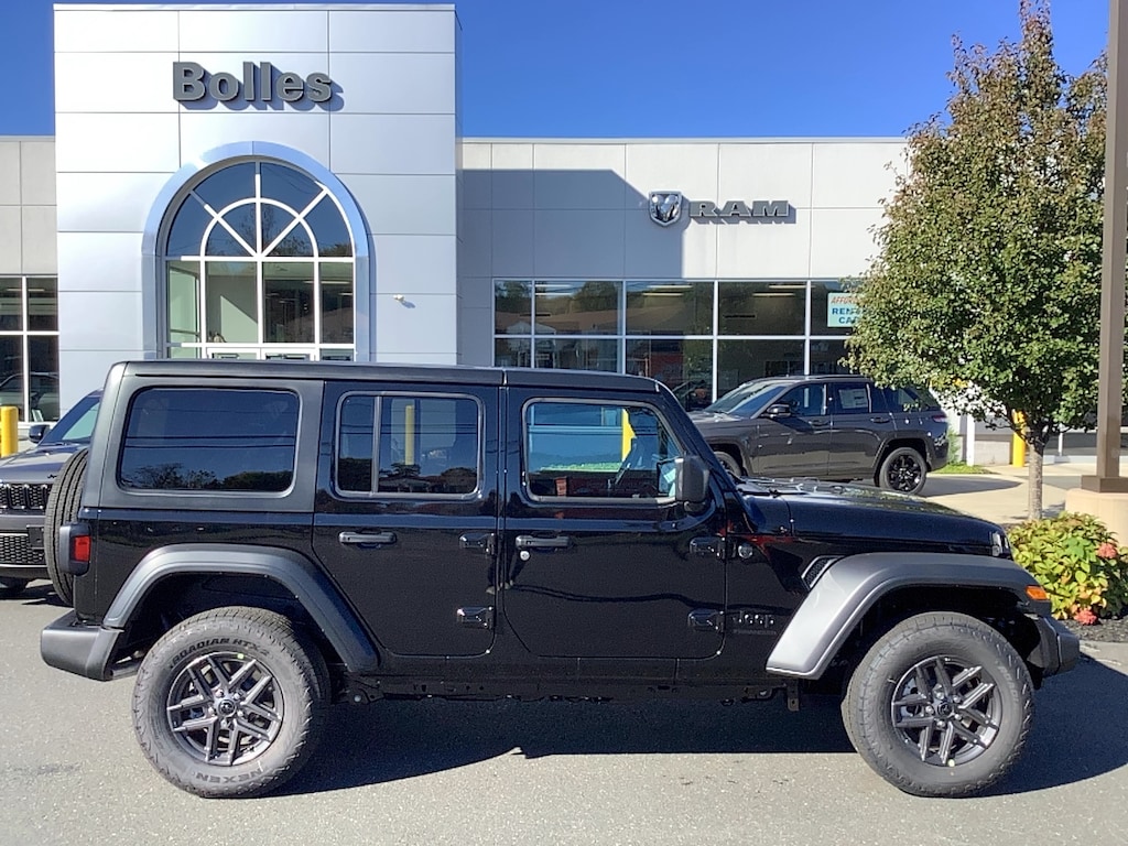 New 2026 Jeep Wrangler Sahara Sport Utility