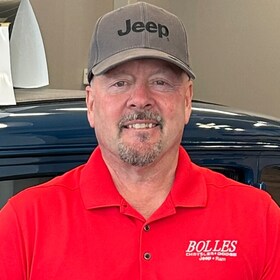 Staff member Bob Dimanno from e02fc94f5fa8