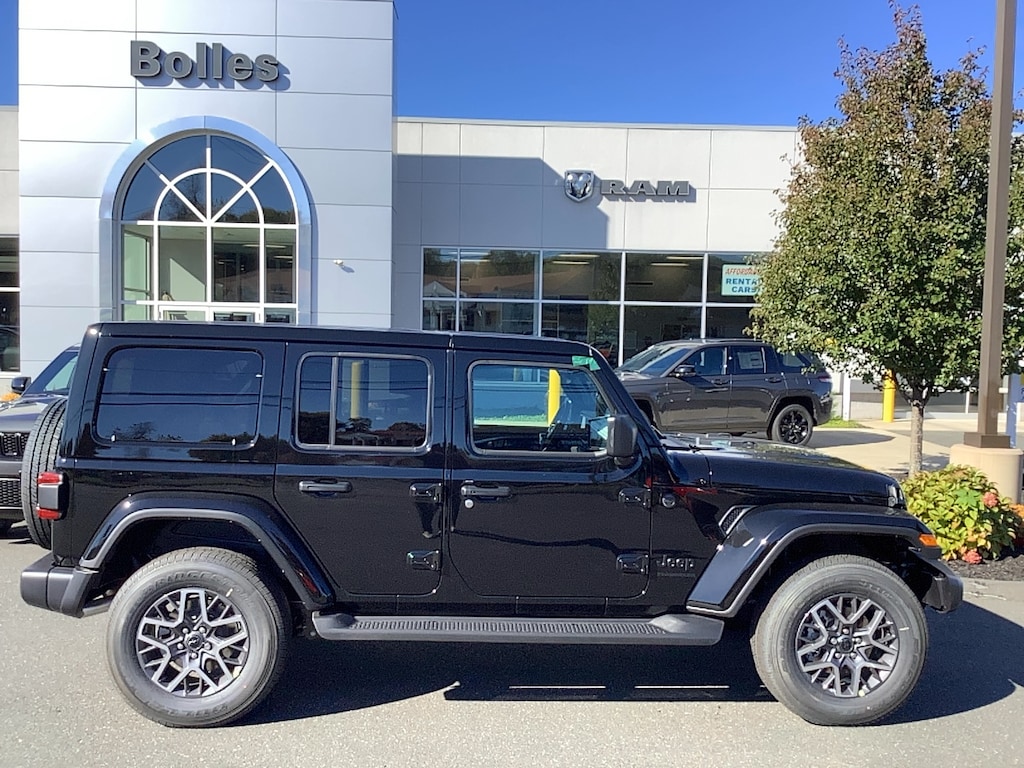 New 2026 Jeep Wrangler Sahara Sport Utility
