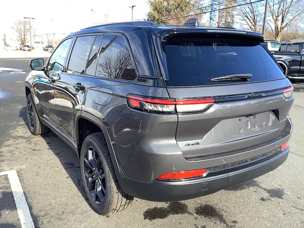 New 2025 Jeep Grand Cherokee Limited Sport Utility
