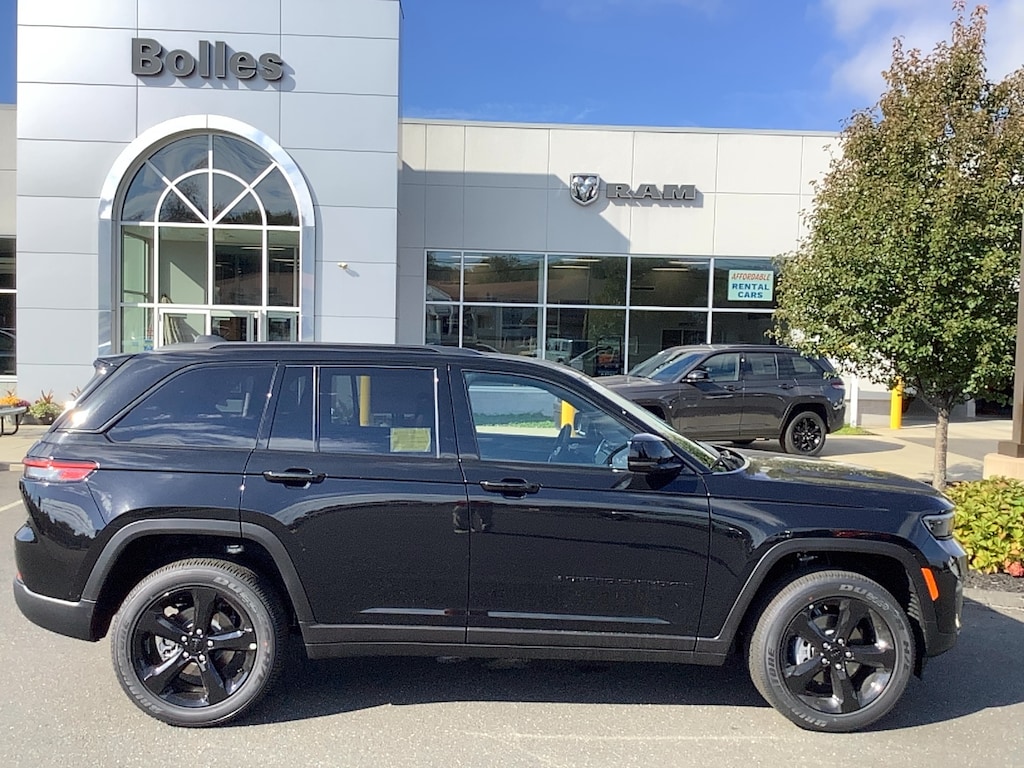New 2025 Jeep Grand Cherokee Altitude X Sport Utility