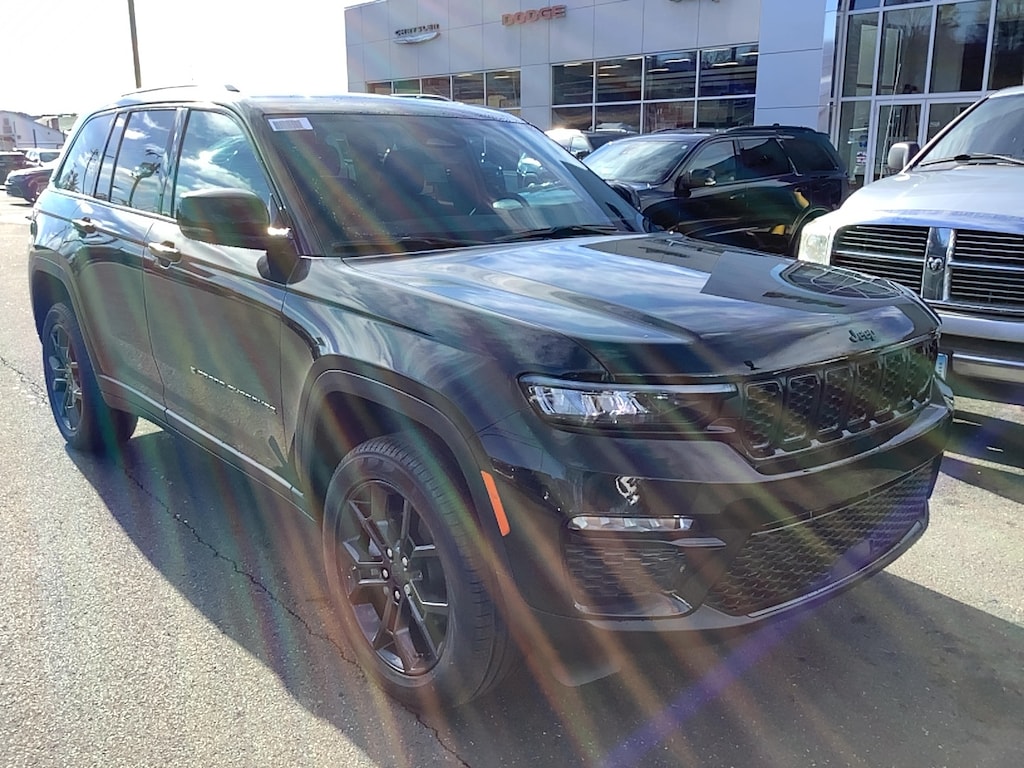New 2025 Jeep Grand Cherokee Limited Sport Utility
