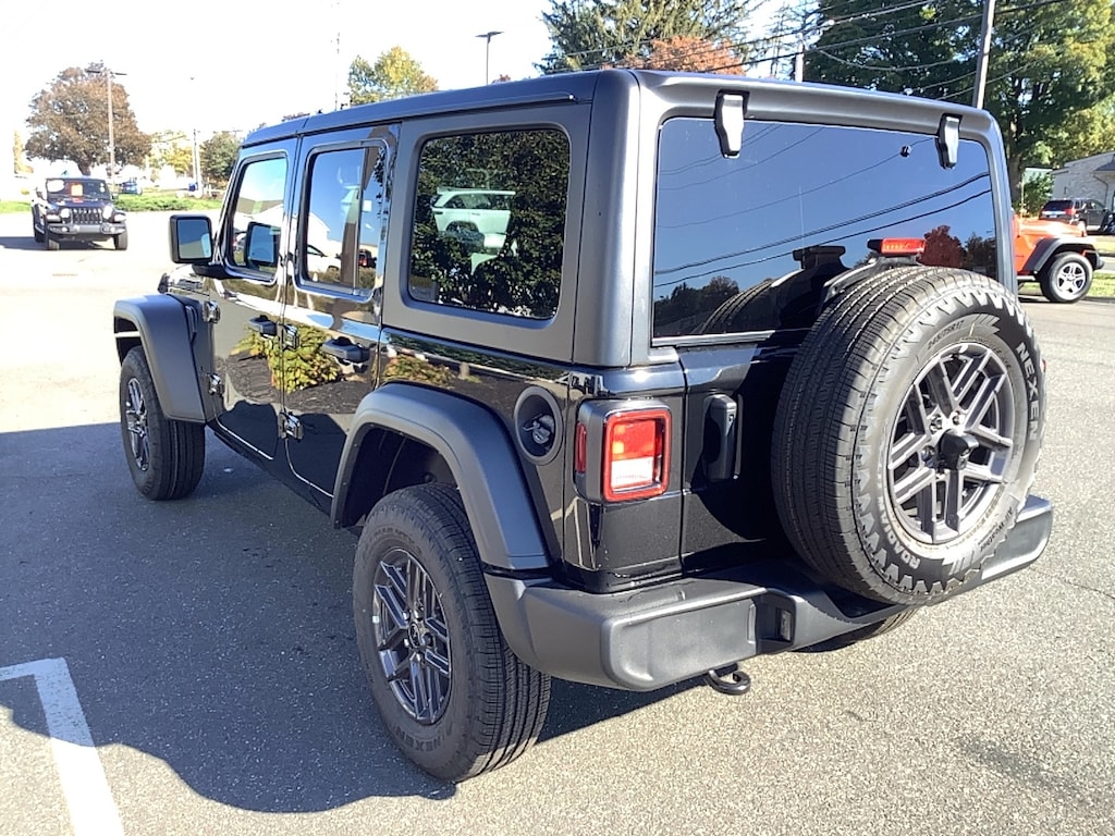 New 2026 Jeep Wrangler Sahara Sport Utility
