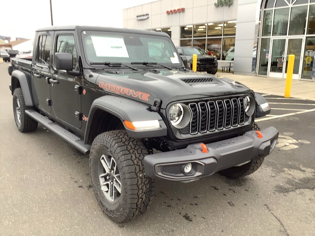New 2026 Jeep Gladiator Mojave Pickup