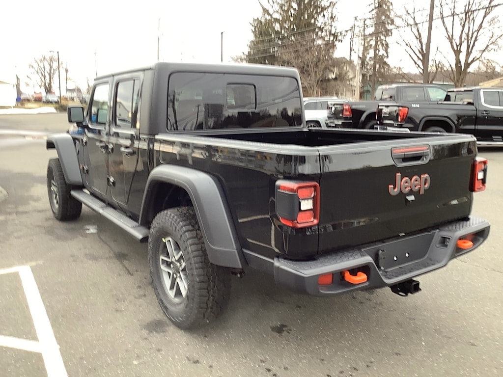 New 2026 Jeep Gladiator Mojave Pickup