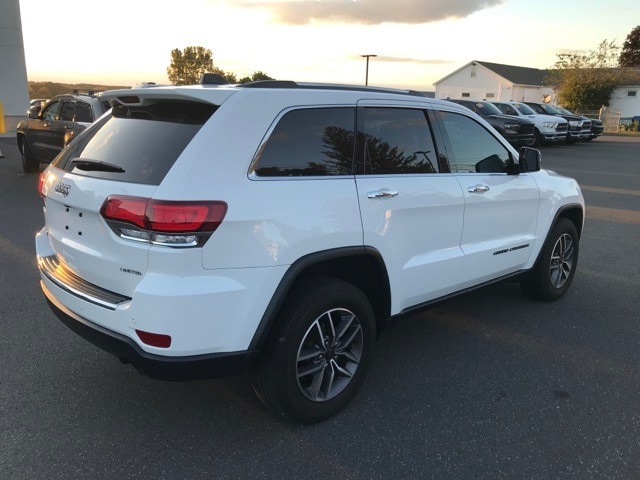 2020 Jeep Grand Cherokee Limited 3