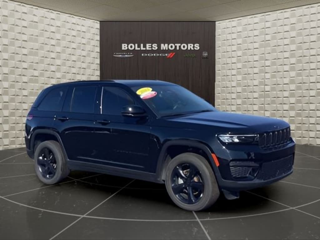Certified 2023 Jeep Grand Cherokee Altitude SUV