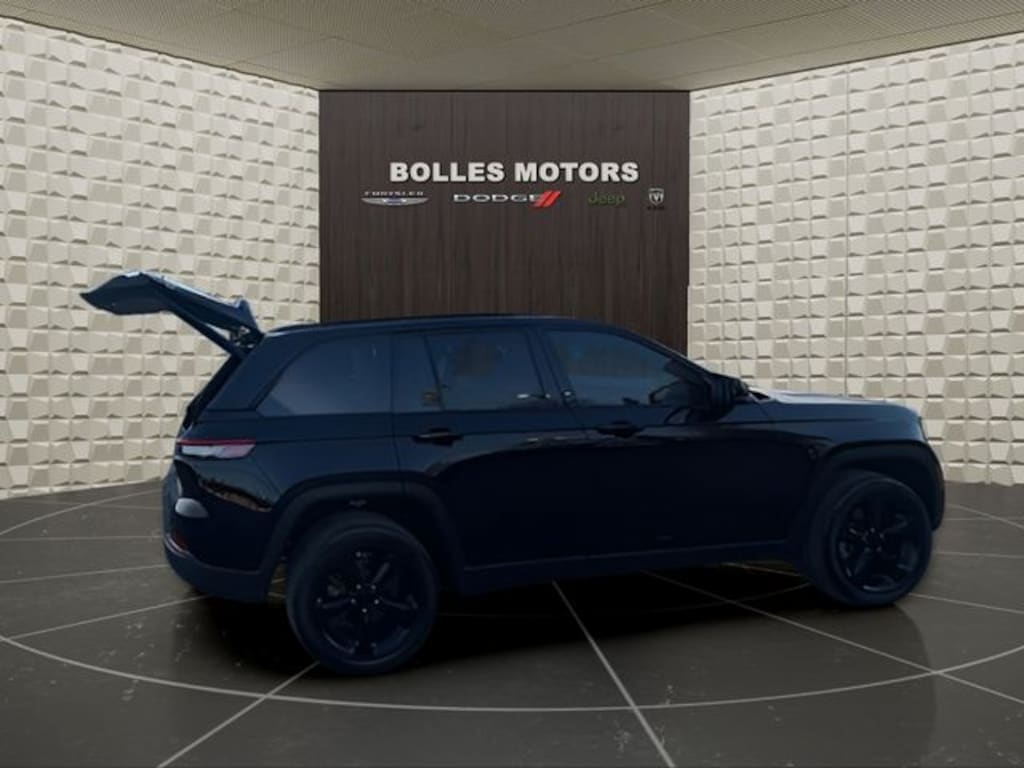 Certified 2023 Jeep Grand Cherokee Altitude SUV