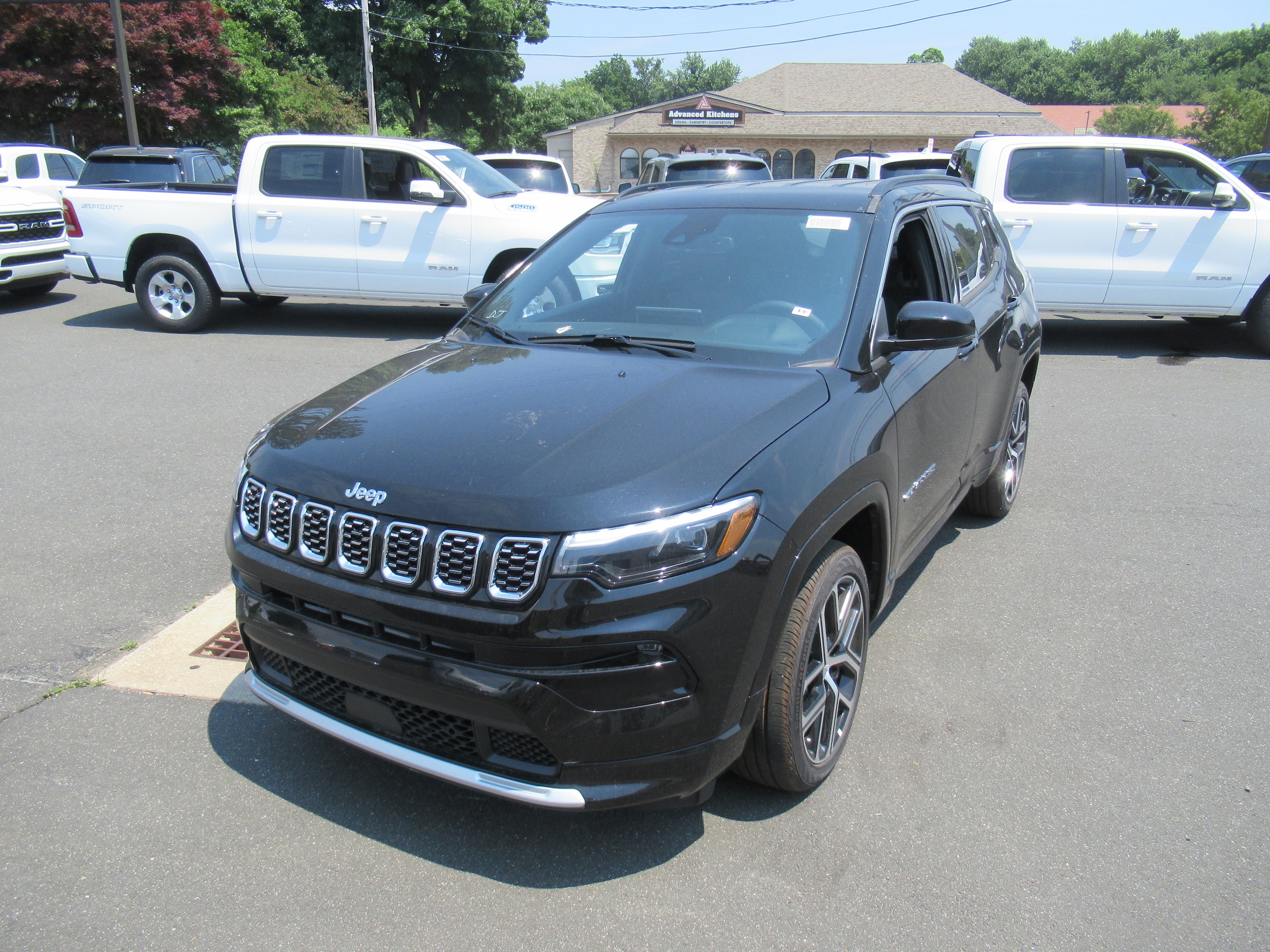 2024 Jeep Compass Limited 3