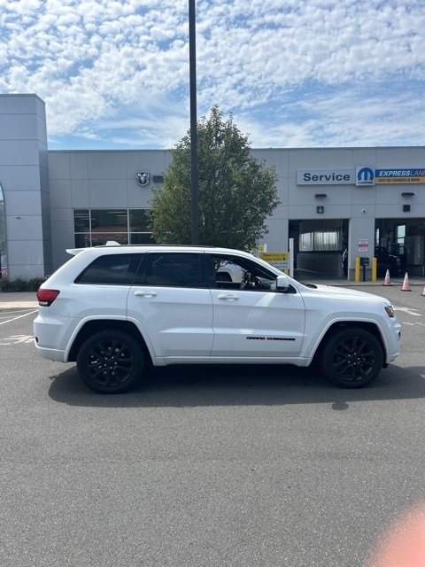 Certified 2019 Jeep Grand Cherokee Altitude with VIN 1C4RJFAG2KC591095 for sale in Ellington, CT