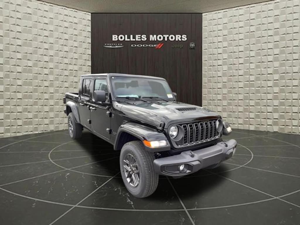 New 2026 Jeep Gladiator Sport S Pickup