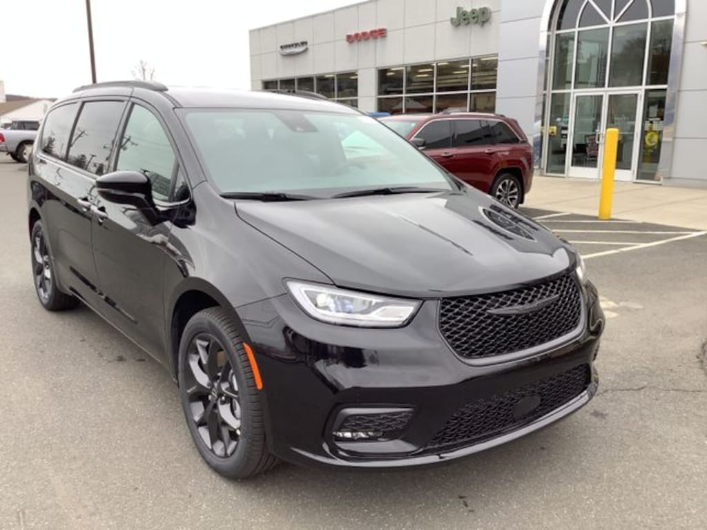 New 2026 Chrysler Pacifica Select Passenger Van