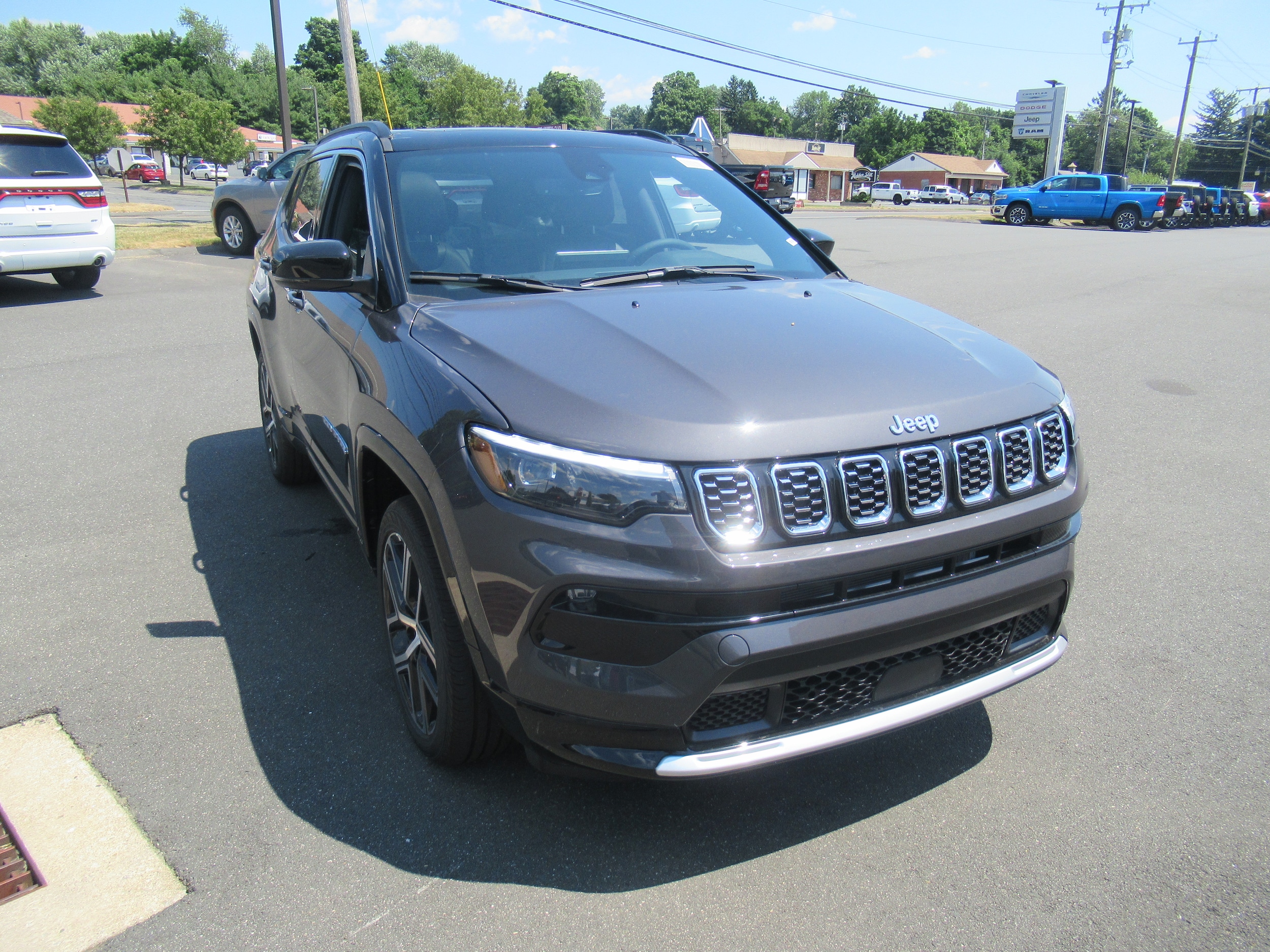 2024 Jeep Compass Limited 2