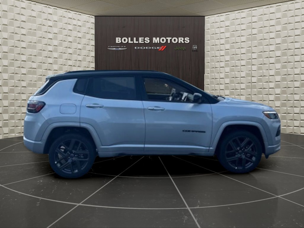 2024 Jeep Compass Sport Utility 